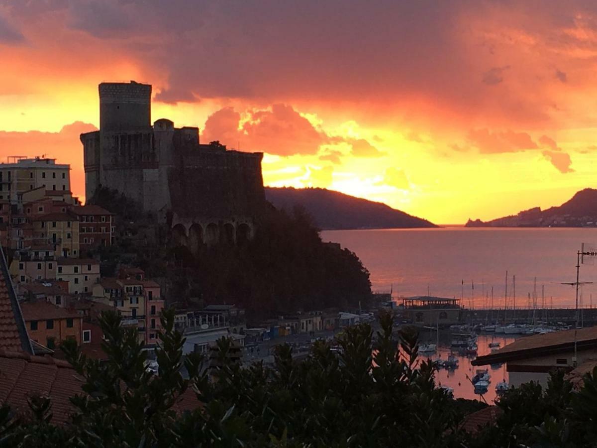 Casa Greta Villa Lerici Exteriör bild